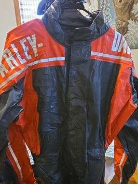 Harley-Davidson Black and Orange Motorcycle One Piece Mens Rainsuit  Size L